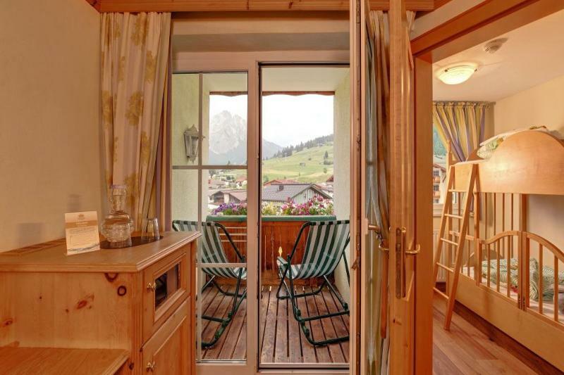 Alpenrose Leading Family Hotel & Resort Lermoos Extérieur photo